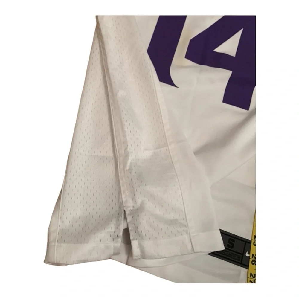 Nike NFL Minnesota Vikings Diggs Jersey (white)- Men’s size Small - Picture 8 of 8